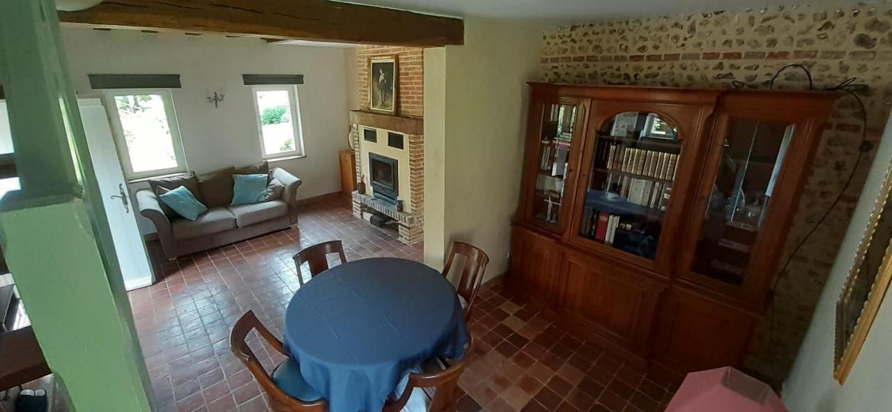 La Maison D'Amis Du Moulin Hotell La Chapelle-Viel Exteriör bild