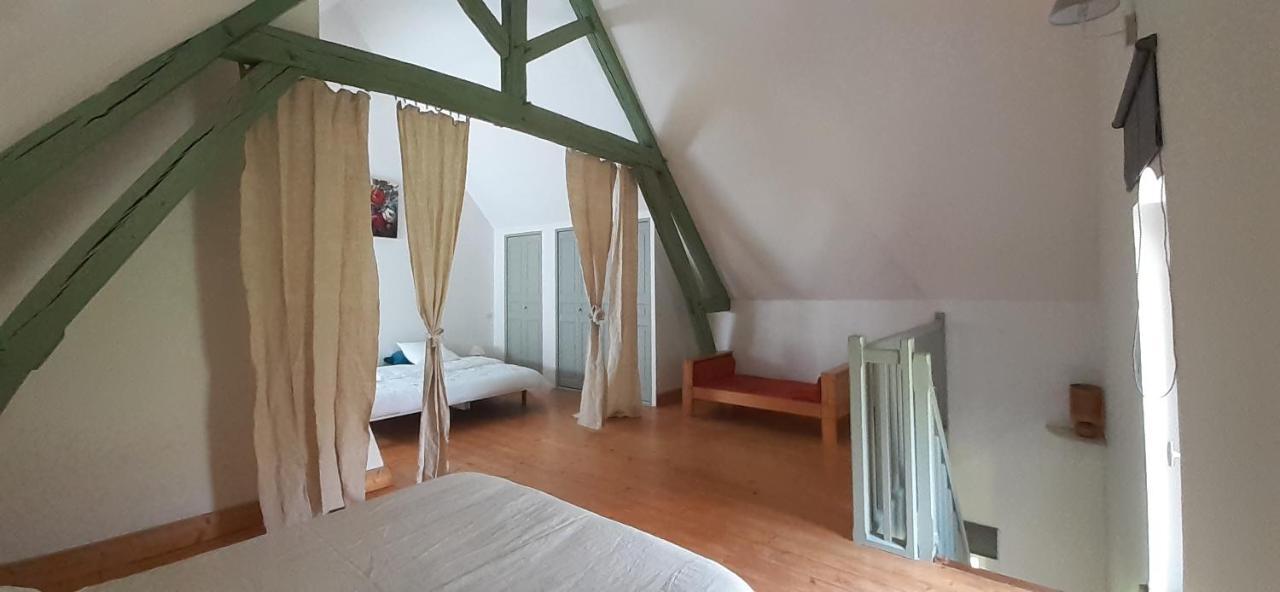 La Maison D'Amis Du Moulin Hotell La Chapelle-Viel Exteriör bild